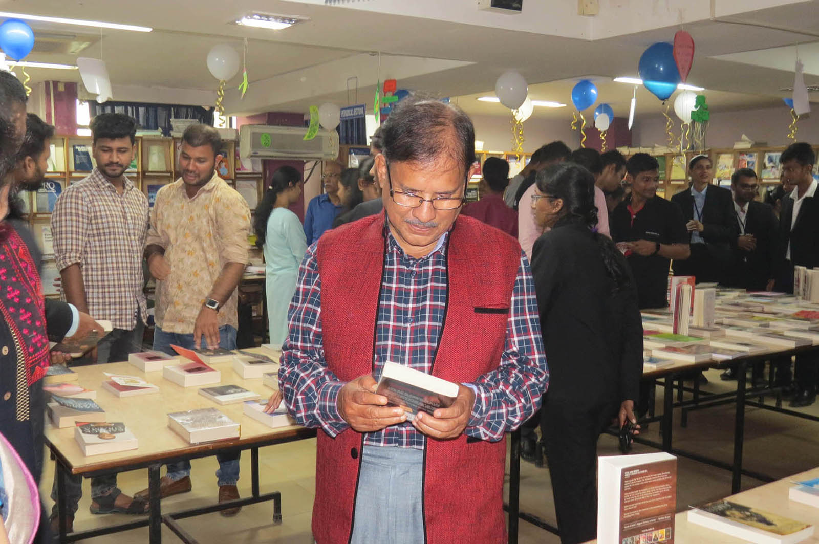 Bookfair003