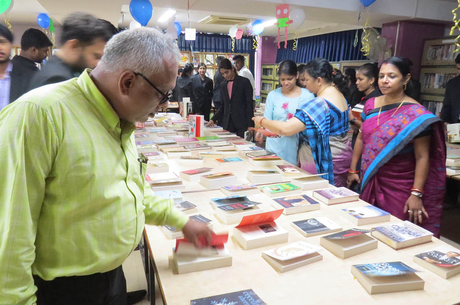 Bookfair005