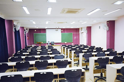 Class Room004