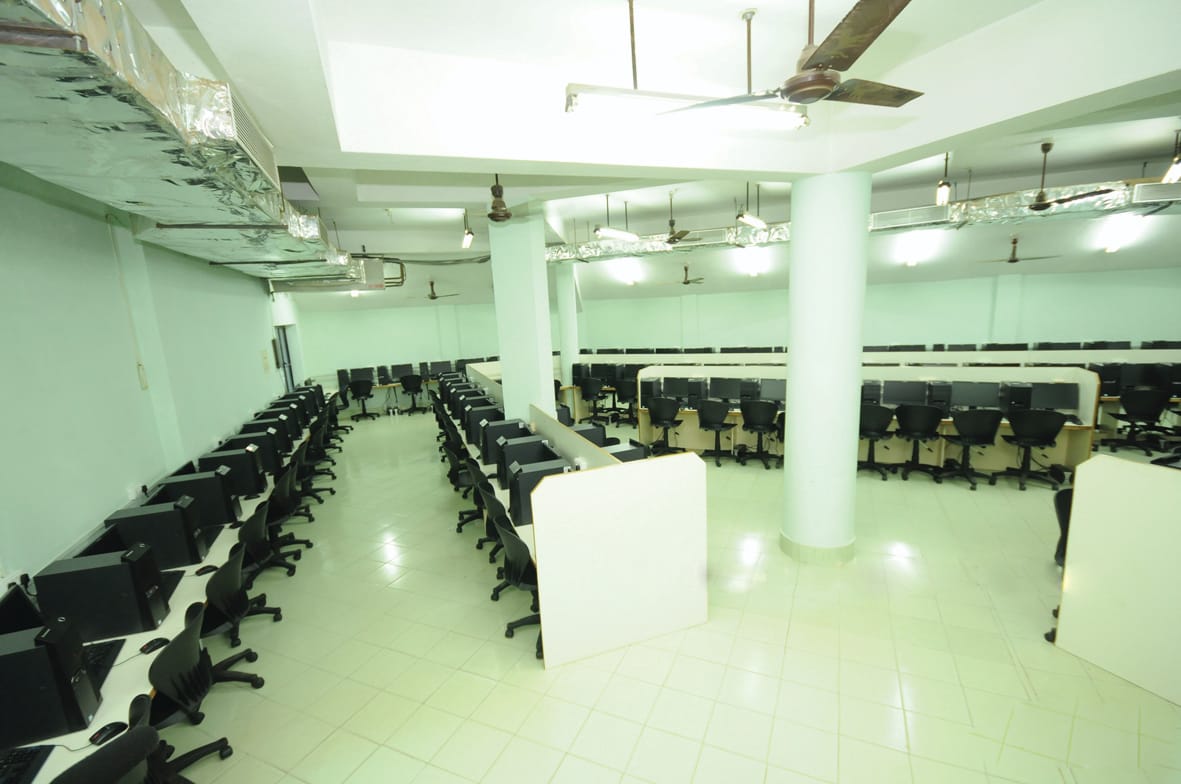 Computer Lab002