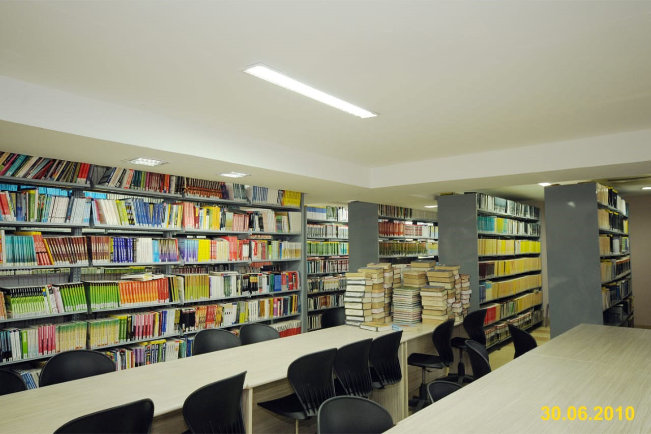 Library004